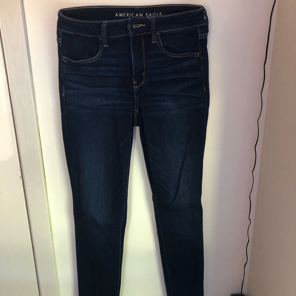 American eagle jeans!